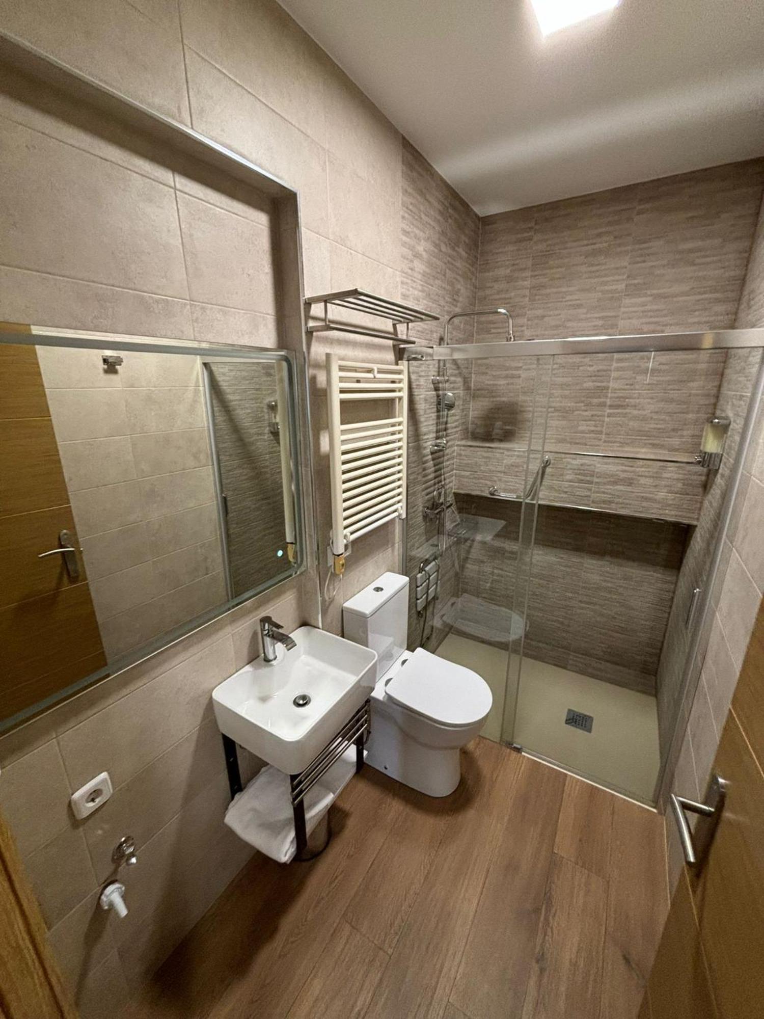 Apartament Deluxe Barajas
